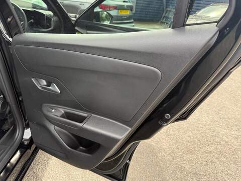 Vauxhall Mokka Electric 50kWh Ultimate Auto 5dr - U80540