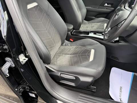 Vauxhall Mokka Electric 50kWh Ultimate Auto 5dr - U80540