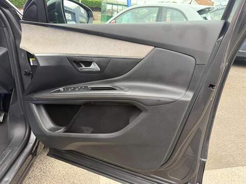 Peugeot 5008 1.5 BlueHDi GT EAT Euro 6 (s/s) 5dr - U80542