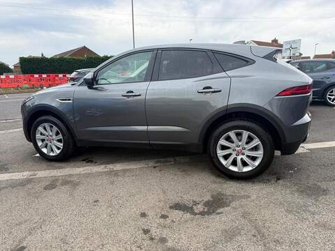 Jaguar E-PACE 2.0 P200 S SUV 5dr Petrol Auto AWD Euro 6 (s/s) (200 ps) - U80546