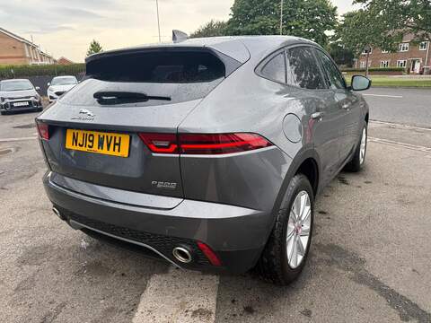 Jaguar E-PACE 2.0 P200 S SUV 5dr Petrol Auto AWD Euro 6 (s/s) (200 ps) - U80546