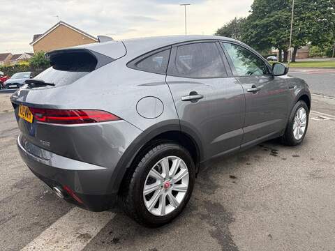 Jaguar E-PACE 2.0 P200 S SUV 5dr Petrol Auto AWD Euro 6 (s/s) (200 ps) - U80546