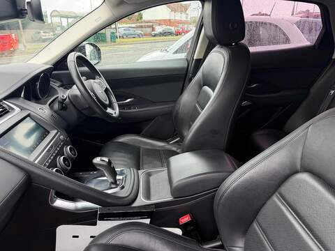 Jaguar E-PACE 2.0 P200 S SUV 5dr Petrol Auto AWD Euro 6 (s/s) (200 ps) - U80546