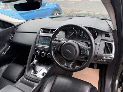 Jaguar E-PACE 2.0 P200 S SUV 5dr Petrol Auto AWD Euro 6 (s/s) (200 ps) - U80546