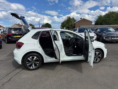 Volkswagen Polo 1.0 EVO Match Hatchback 5dr Petrol Manual Euro 6 (s/s) (80 ps) - U80549