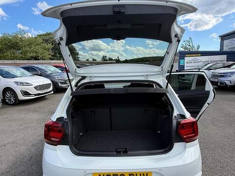 Volkswagen Polo 1.0 EVO Match Hatchback 5dr Petrol Manual Euro 6 (s/s) (80 ps) - U80549