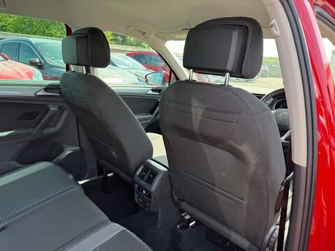 Volkswagen Tiguan 1.5 TSI Active DSG Euro 6 (s/s) 5dr - U80550