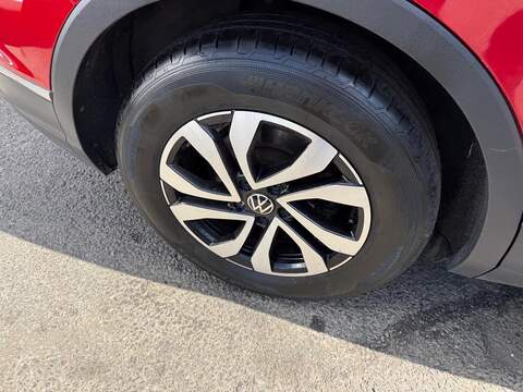 Volkswagen Tiguan 1.5 TSI Active DSG Euro 6 (s/s) 5dr - U80550
