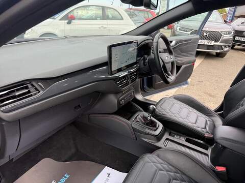 Ford Focus 1.0T EcoBoost MHEV ST-Line X Euro 6 (s/s) 5dr - U80555