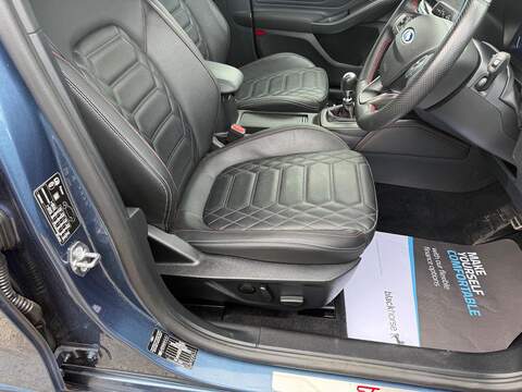 Ford Focus 1.0T EcoBoost MHEV ST-Line X Euro 6 (s/s) 5dr - U80555
