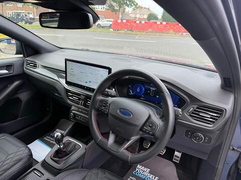 Ford Focus 1.0T EcoBoost MHEV ST-Line X Euro 6 (s/s) 5dr - U80555