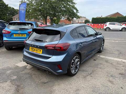 Ford Focus 1.0T EcoBoost MHEV ST-Line X Euro 6 (s/s) 5dr - U80555