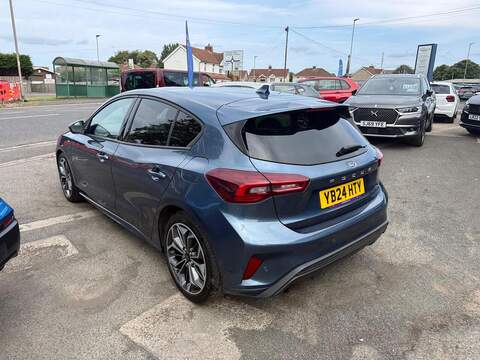 Ford Focus 1.0T EcoBoost MHEV ST-Line X Euro 6 (s/s) 5dr - U80555