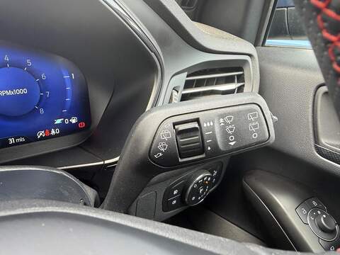 Ford Focus 1.0T EcoBoost MHEV ST-Line X Euro 6 (s/s) 5dr - U80555