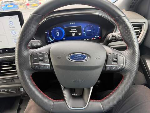 Ford Focus 1.0T EcoBoost MHEV ST-Line X Euro 6 (s/s) 5dr - U80555