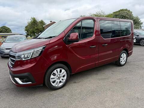 Renault Trafic 2.0 dCi SL28 Extra L1 H1 Euro 6 (s/s) 5dr (9 Seat) - U80562