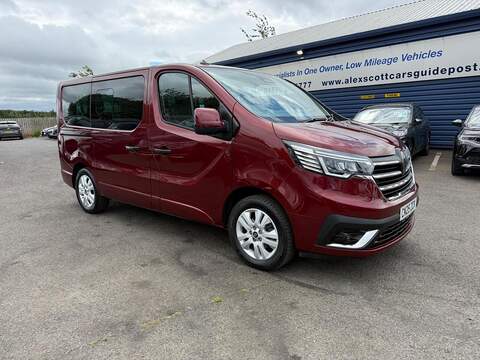 Renault Trafic 2.0 dCi SL28 Extra L1 H1 Euro 6 (s/s) 5dr (9 Seat) - U80562