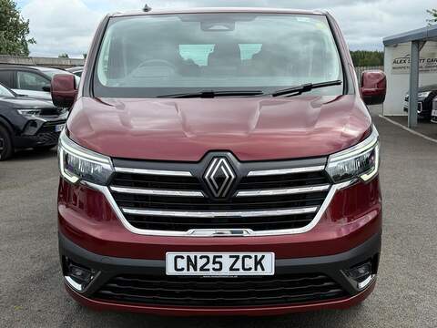 Renault Trafic 2.0 dCi SL28 Extra L1 H1 Euro 6 (s/s) 5dr (9 Seat) - U80562