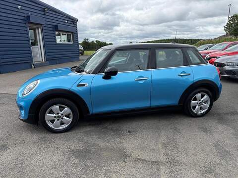 MINI Hatch Cooper Classic Hatchback 1.5 Automatic Petrol - U80572