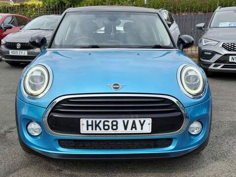 MINI Hatch Cooper Classic Hatchback 1.5 Automatic Petrol - U80572