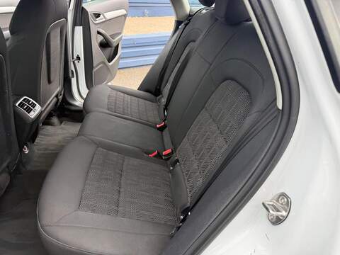 Audi Q3 TFSI CoD Sport SUV 1.4 Manual Petrol - U80574