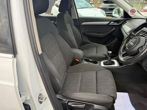 Audi Q3 TFSI CoD Sport SUV 1.4 Manual Petrol - U80574