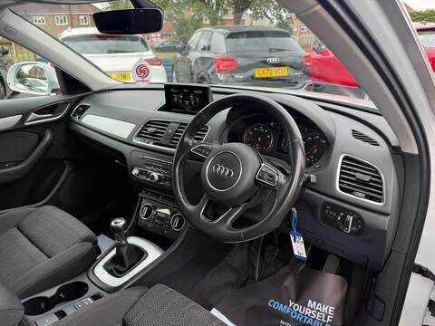 Audi Q3 TFSI CoD Sport SUV 1.4 Manual Petrol - U80574