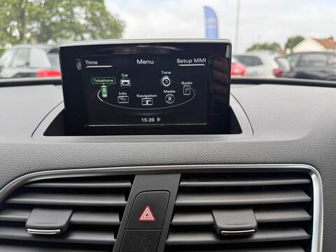 Audi Q3 TFSI CoD Sport SUV 1.4 Manual Petrol - U80574