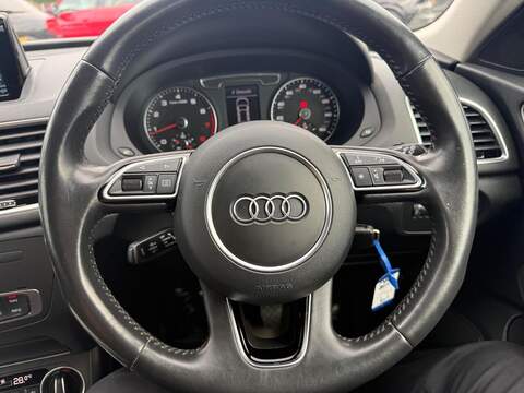 Audi Q3 TFSI CoD Sport SUV 1.4 Manual Petrol - U80574
