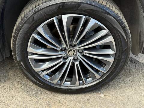 Skoda Kodiaq 1.5 TSI ACT SE L Executive DSG Euro 6 (s/s) 5dr (7 Seat) - U80577
