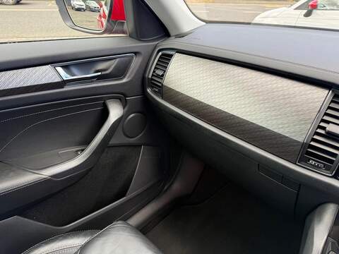 Skoda Kodiaq 1.5 TSI ACT SE L Executive DSG Euro 6 (s/s) 5dr (7 Seat) - U80577