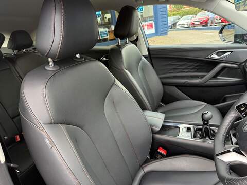 MG MG HS 1.5 T-GDI Trophy Euro 6 (s/s) 5dr - U80579