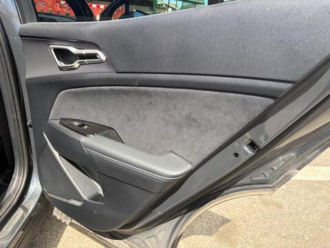 Kia Sportage 1.6 T-GDi MHEV GT-Line S DCT AWD Euro 6 (s/s) 5dr - U80584