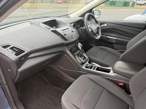 Ford Kuga 2.0 TDCi EcoBlue Zetec SUV 5dr Diesel Powershift AWD Euro 6 (s/s) (150 ps) - U80586