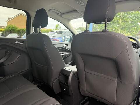 Ford Kuga 2.0 TDCi EcoBlue Zetec SUV 5dr Diesel Powershift AWD Euro 6 (s/s) (150 ps) - U80586