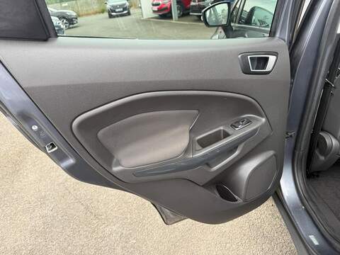 Ford EcoSport 1.0T EcoBoost Zetec SUV 5dr Petrol Manual 2WD Euro 6 (s/s) (125 ps) - U80589