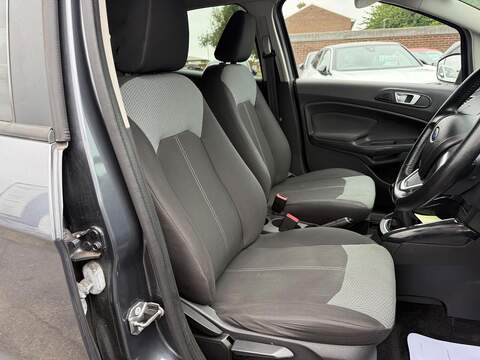 Ford EcoSport 1.0T EcoBoost Zetec SUV 5dr Petrol Manual 2WD Euro 6 (s/s) (125 ps) - U80589