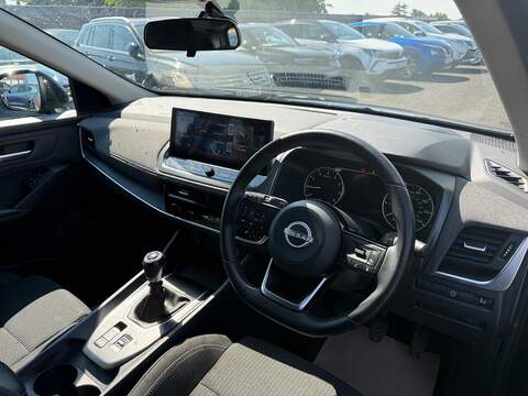 Nissan Qashqai 1.3 DIG-T MHEV Acenta Premium Euro 6 (s/s) 5dr - U80592