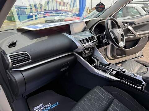 Mitsubishi Eclipse Cross 1.5T GPF 3 SUV 5dr Petrol CVT Euro 6 (s/s) (163 ps) - U80597