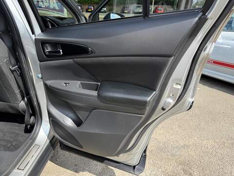 Mitsubishi Eclipse Cross 1.5T GPF 3 SUV 5dr Petrol CVT Euro 6 (s/s) (163 ps) - U80597