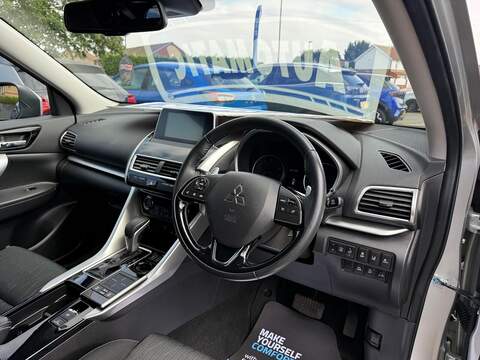 Mitsubishi Eclipse Cross 1.5T GPF 3 SUV 5dr Petrol CVT Euro 6 (s/s) (163 ps) - U80597