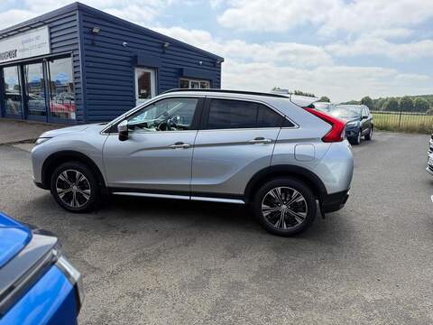 Mitsubishi Eclipse Cross 1.5T GPF 3 SUV 5dr Petrol CVT Euro 6 (s/s) (163 ps) - U80597