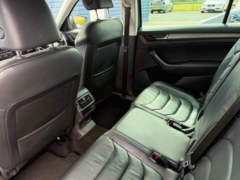 Skoda Kodiaq 1.5 TSI ACT SE L Executive DSG Euro 6 (s/s) 5dr (7 Seat) - U80606