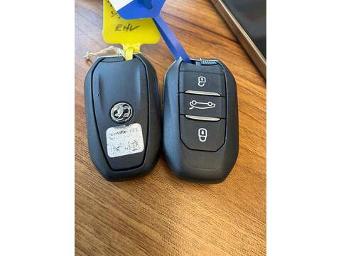 Vauxhall Mokka Electric 50kWh Ultimate Auto 5dr - U80608