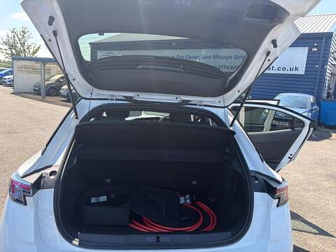 Vauxhall Mokka Electric 50kWh Ultimate Auto 5dr - U80608