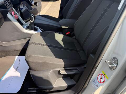Volkswagen T-Roc 1.5 TSI Life Euro 6 (s/s) 5dr - U80609