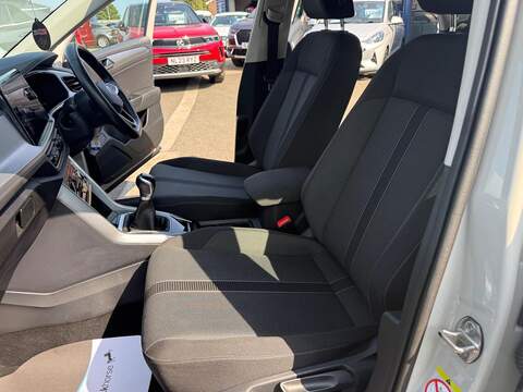 Volkswagen T-Roc 1.5 TSI Life Euro 6 (s/s) 5dr - U80609
