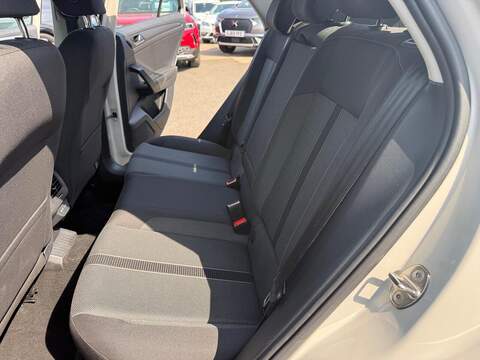 Volkswagen T-Roc 1.5 TSI Life Euro 6 (s/s) 5dr - U80609