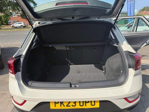 Volkswagen T-Roc 1.5 TSI Life Euro 6 (s/s) 5dr - U80609