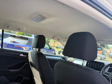 Volkswagen T-Roc 1.5 TSI Life Euro 6 (s/s) 5dr - U80609